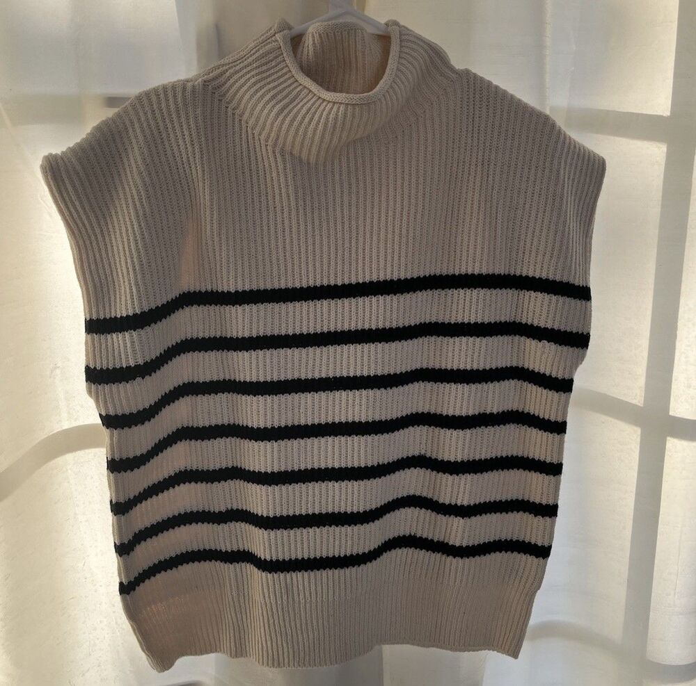 Beige Blvd Women's Pullover Knitted Top Size Medium Ivory Black Stripes